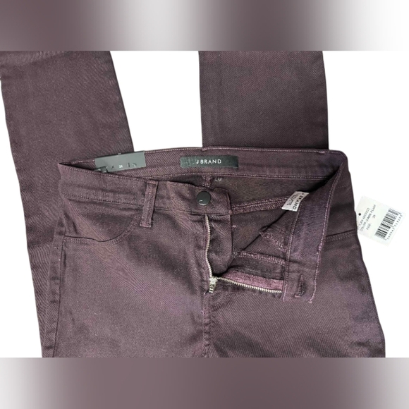 J Brand NWT Mid-Rise Super Skinny Jeans Dark Plum Size 28 - Picture 8 of 13